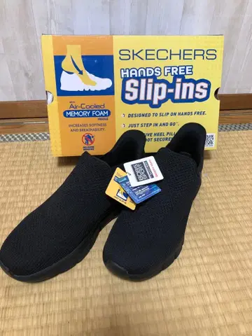 미사용 새상품 스케쳐스 슬립인즈 밥스 핸즈프리 28
