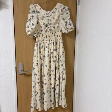 플라워 프린트 원피스 크림색