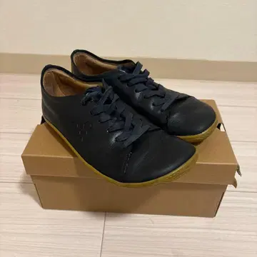 VIVOBAREFOOT addis EU42