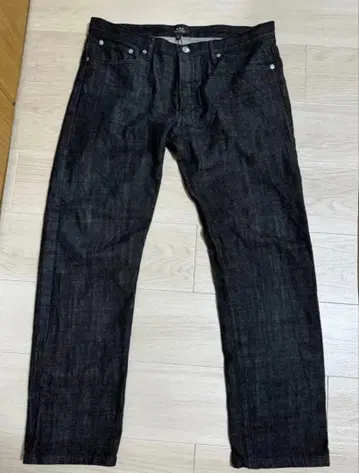 A.P.C. 블랙 데님 팬츠 사이즈 34