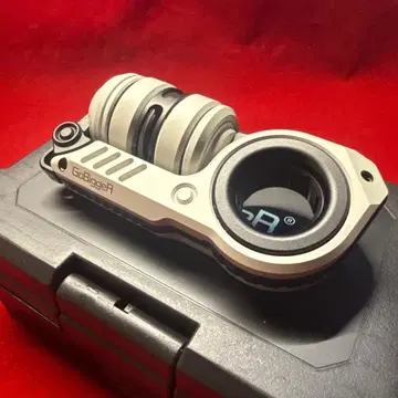 GoBiggeR Sinian 알루미늄 피젯 토이