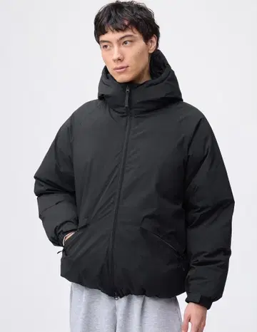 GU 웜 패디드 후드티 블랙 M