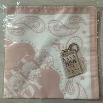 SWEETSTEADY 반다나와 키링