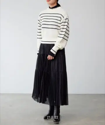 이에나 울 아크릴 펄 장식 립 풀오버 보더