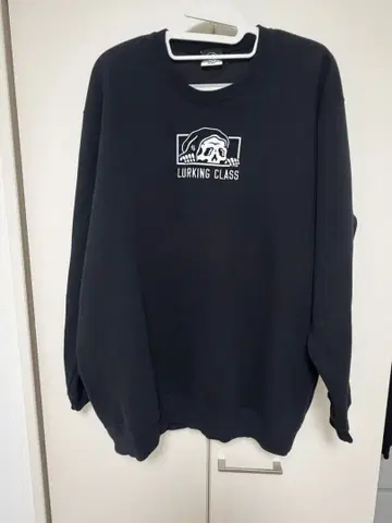 LURKING CLASS 트레이닝복
