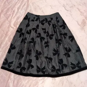 M'S GRACY 리본 무늬 스커트