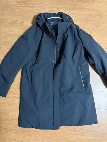 UNIQLO 하이브리드 다운 코트