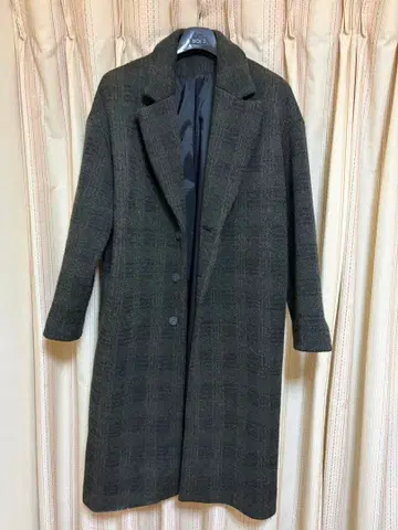 ZARA 체스터 코트 그레이 계열 체크 무늬