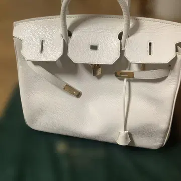 하이 클래스 화이트 가죽 핸드백