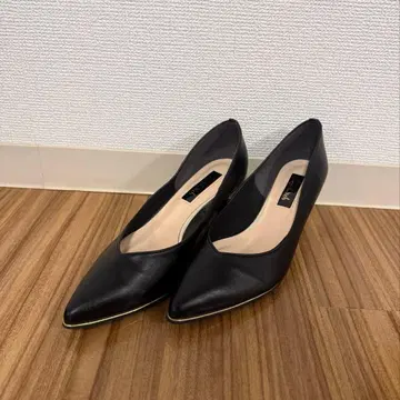 Launa lea rich 펌프스