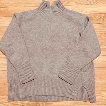 노리즈 하이넥 스웨터