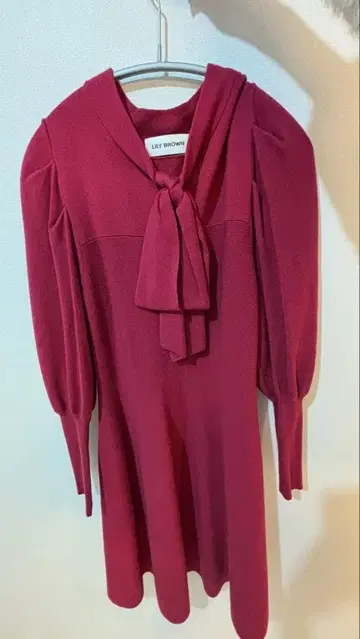 LILY BROWN 레드 리본 포함 원피스