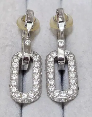 스와로브스키 Circe Pierced 귀찌 C2554