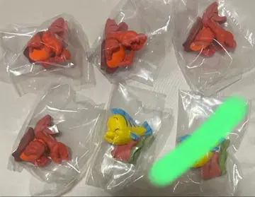 어깨 쿵 Fig. 리틀 머메이드