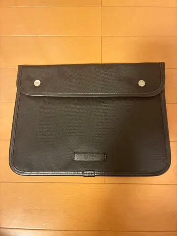 TAKEO KIKUCHI 블랙 비즈니스 백