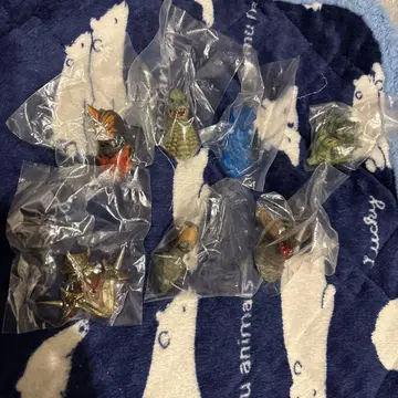 제일복권 울트라맨 시리즈 괴수초대전 vol.2 F상 7종 세트