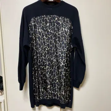 페라가모 니트 원피스