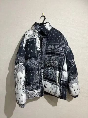 PCTOKYO 반다나 패턴 다운 자켓 XL