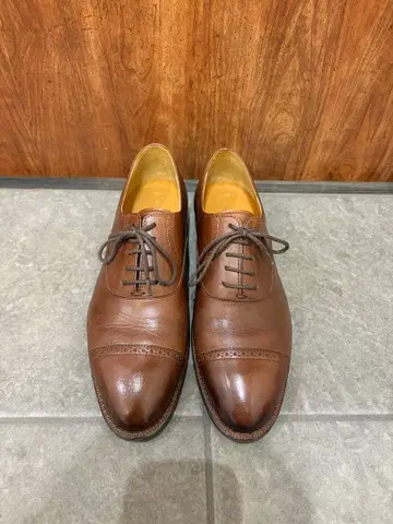 더 슈트 컴퍼니 브라운 드레스 신발