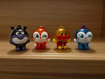 호빵맨 캐릭터 캡슐 토이 4체 세트