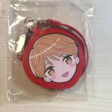 M!LK 소노 슌타 거울