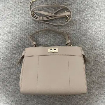 에니시스 베이지 핸드백 탈부착 가능 스트랩 포함