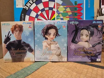 메달리스트 피규어 3체 세트