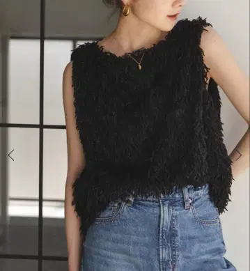 노블 페더얀 탱크탑 풀오버