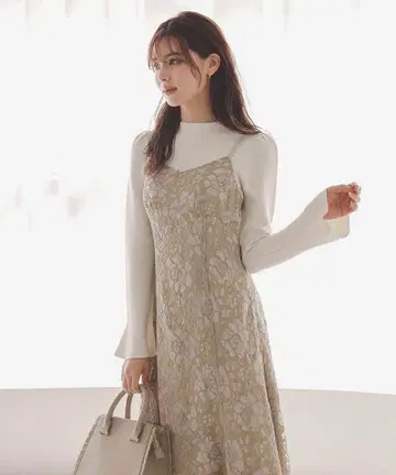 프로포션 플레어 슬리브 니트 에크루