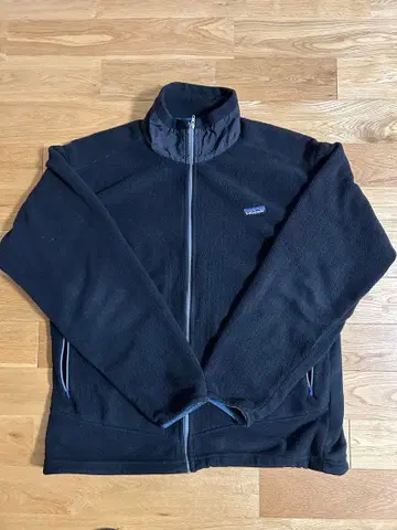 patagonia 블랙 플리스 자켓 L