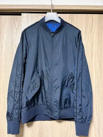 네이비 동물 패턴 나일론 블루종