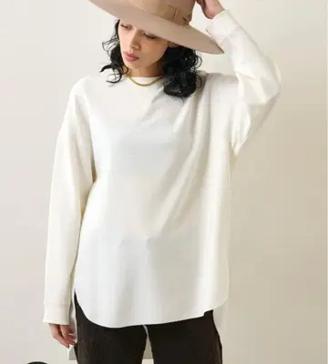 Whim Gazette (윔 가젯) V 가제트 풀오버