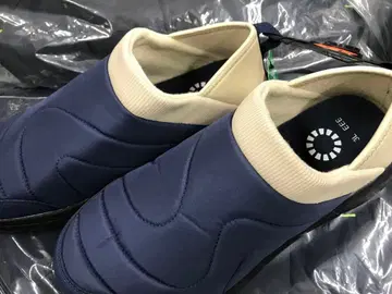 3L [ 미사용 새상품 ] 워크맨 트레드 모크