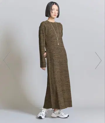 BEAUTY&YOUTH 리브 니트 원피스 올리브 컬러