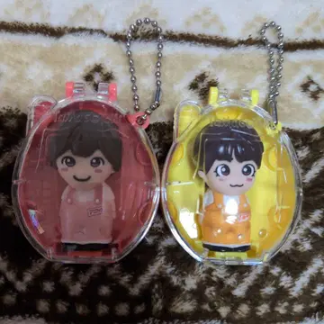 피규어 봉제 인형 빨간색 옐로우 컬러 키체인 포함