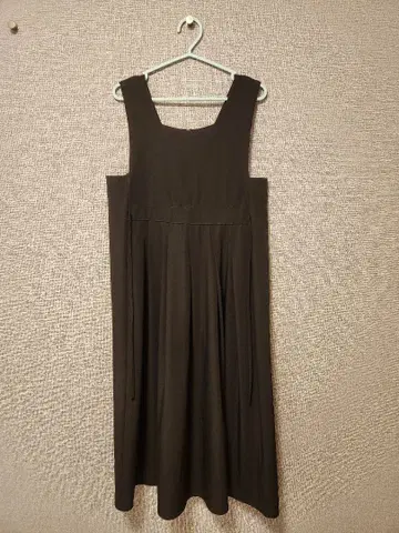 슬리브리스 원피스