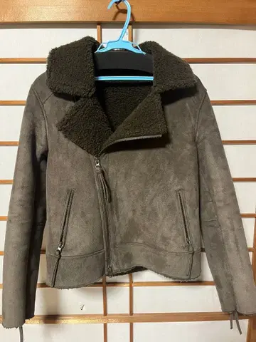 goa 무스탕 코트 카키