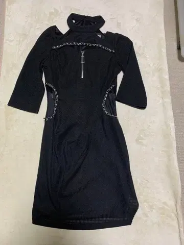 Sobre 블랙 타이트 핏 드레스