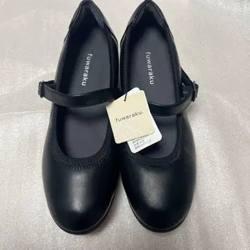 [ fuwaraku ] 펌프스 스트랩 포함 와이드 블랙 24