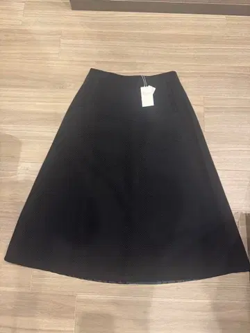 새상품 TOMORROWLAND Ballsey 스커트 36