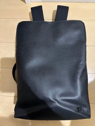 Calvin Klein 비즈니스 백팩