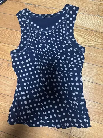 비비안 탐 도트 탱크탑