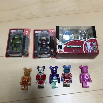 베어브릭 묶음 판매