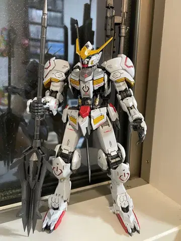 MG 건담 발바토스 전체 도색