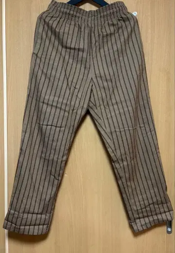 쿠쿠맨 LA 브라운 스트라이프 와이드 팬츠