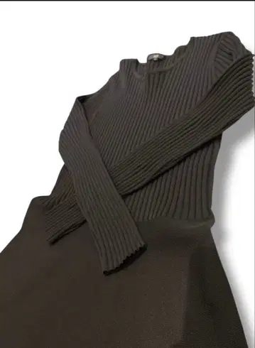 새상품급 PLST 플라스테 홀가먼트 원피스 블랙 L