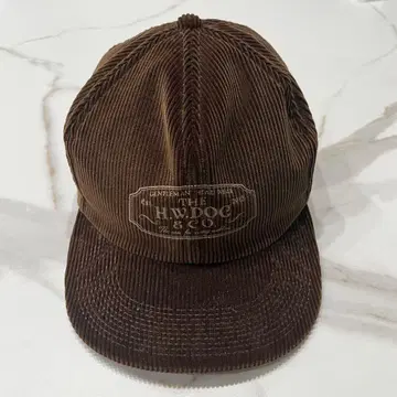 THE H.W.DOG CO. 코듀로이 트래커 캡 브라운