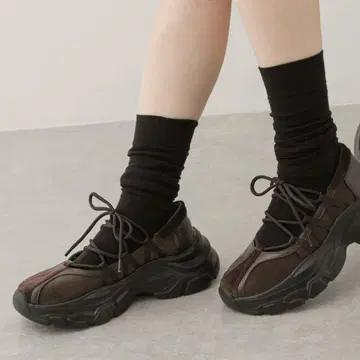 SENSE OF PLACE 레이스업 발레 스니커즈 L