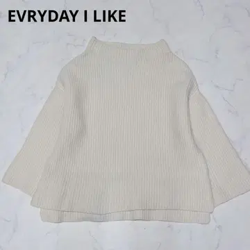 새상품급 에브리데이 아이 라이크 니트 풀오버 하이 게이지 화이트