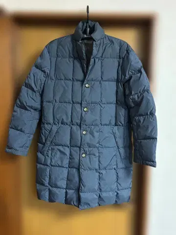 두클라쎄 650Fill power 다운 코트 사이즈 L 네이비 새상품급